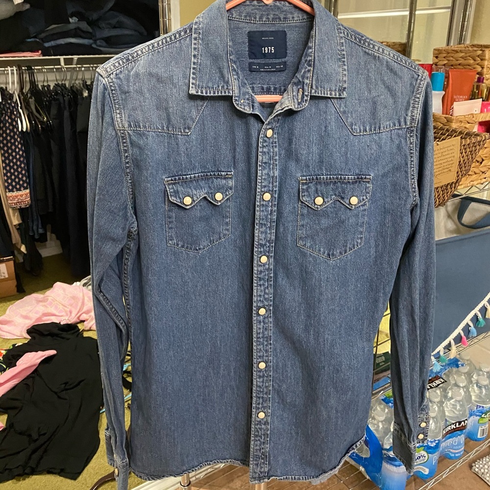 Gap Denim Long Sleeve Shirt